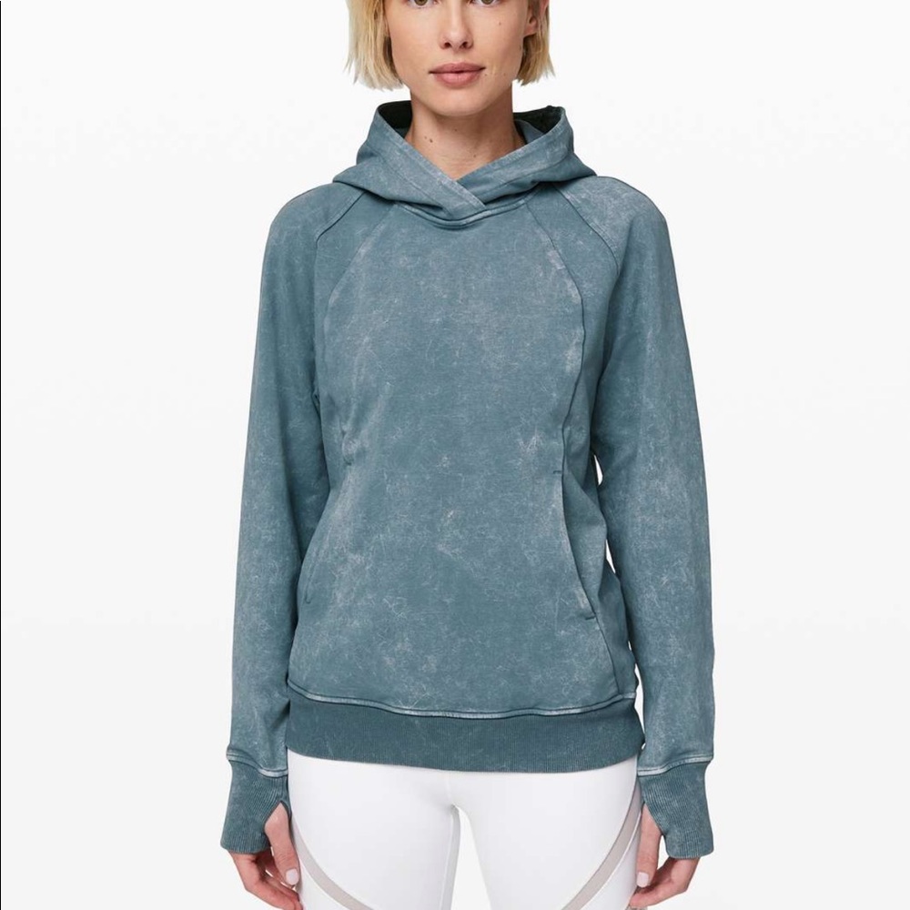 Scuba Pullover Lululemon size 6